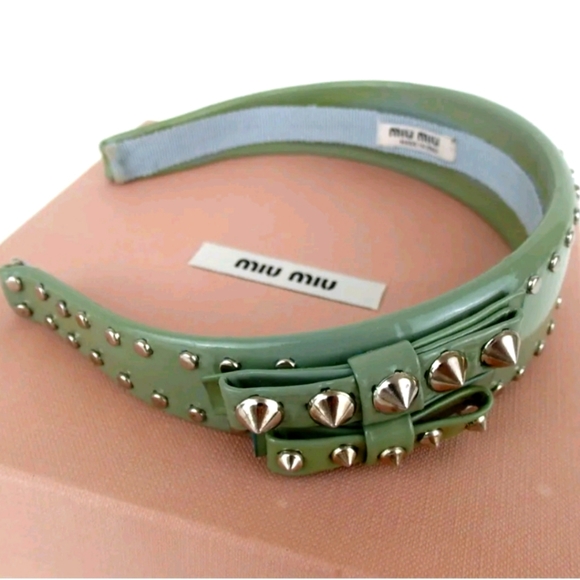 MIU MIU RIBBON STUDS KATYUSHA PATENT LEATHER